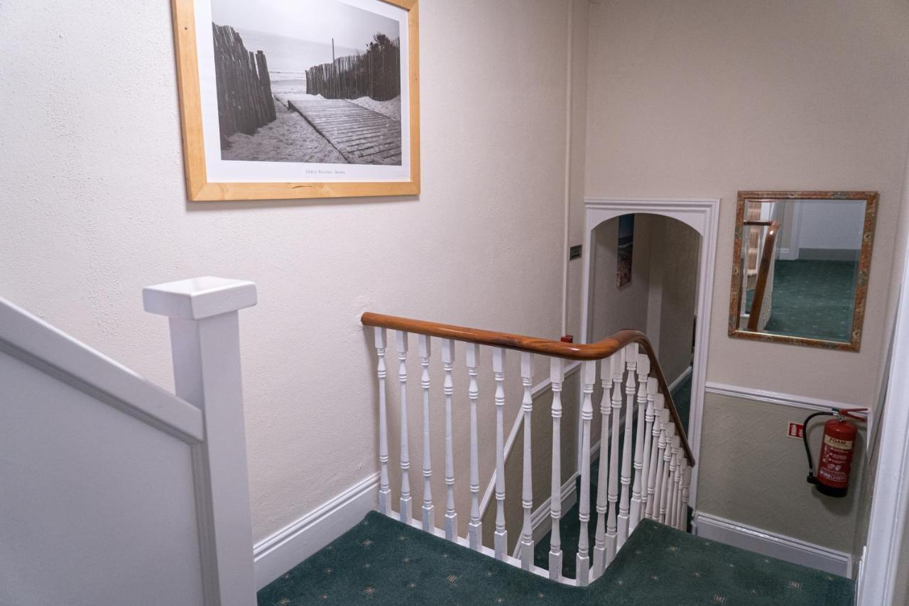 Jedburgh Guest House Cleethorpes Bagian luar foto